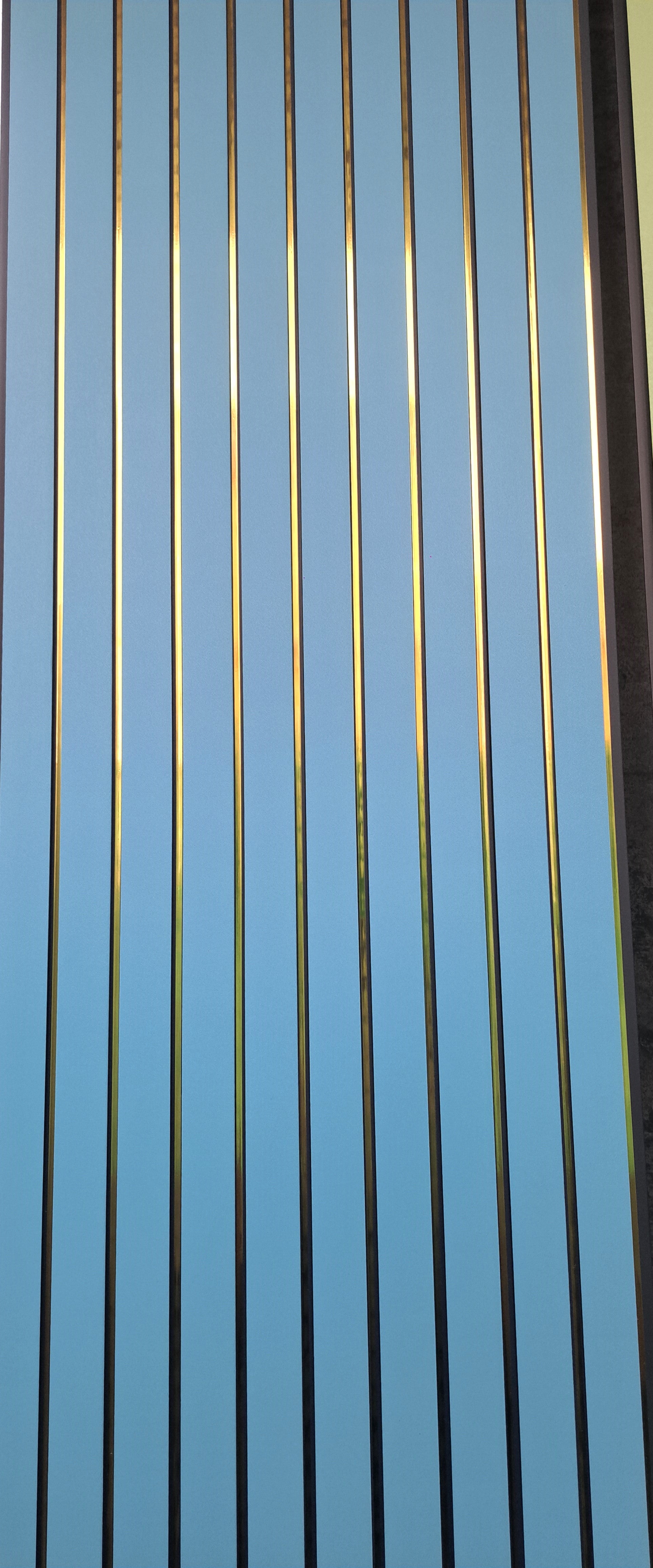 FLUTED PANEL