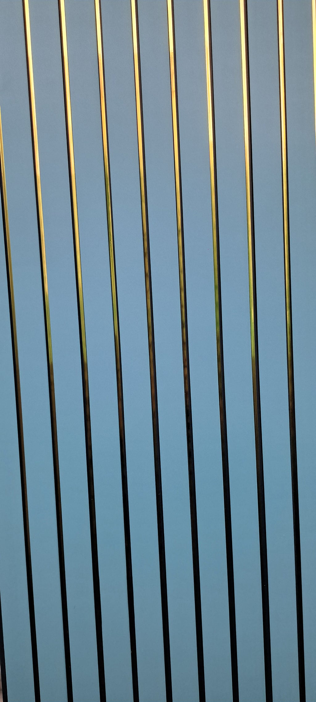 FLUTED PANEL
