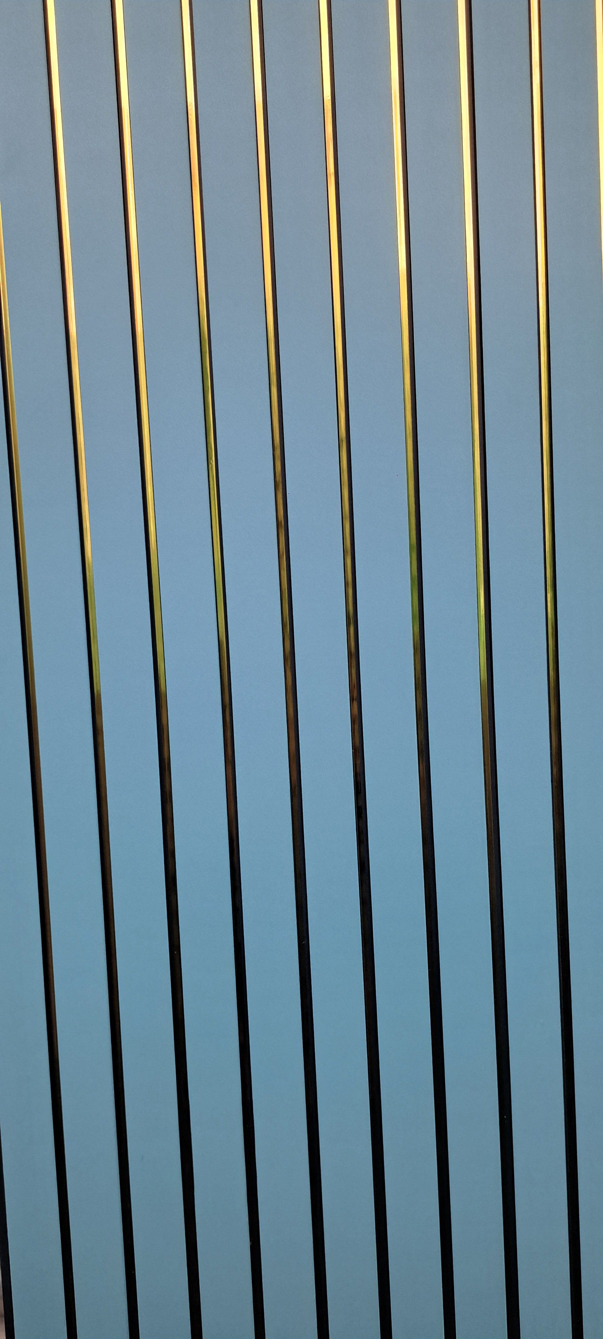 FLUTED PANEL