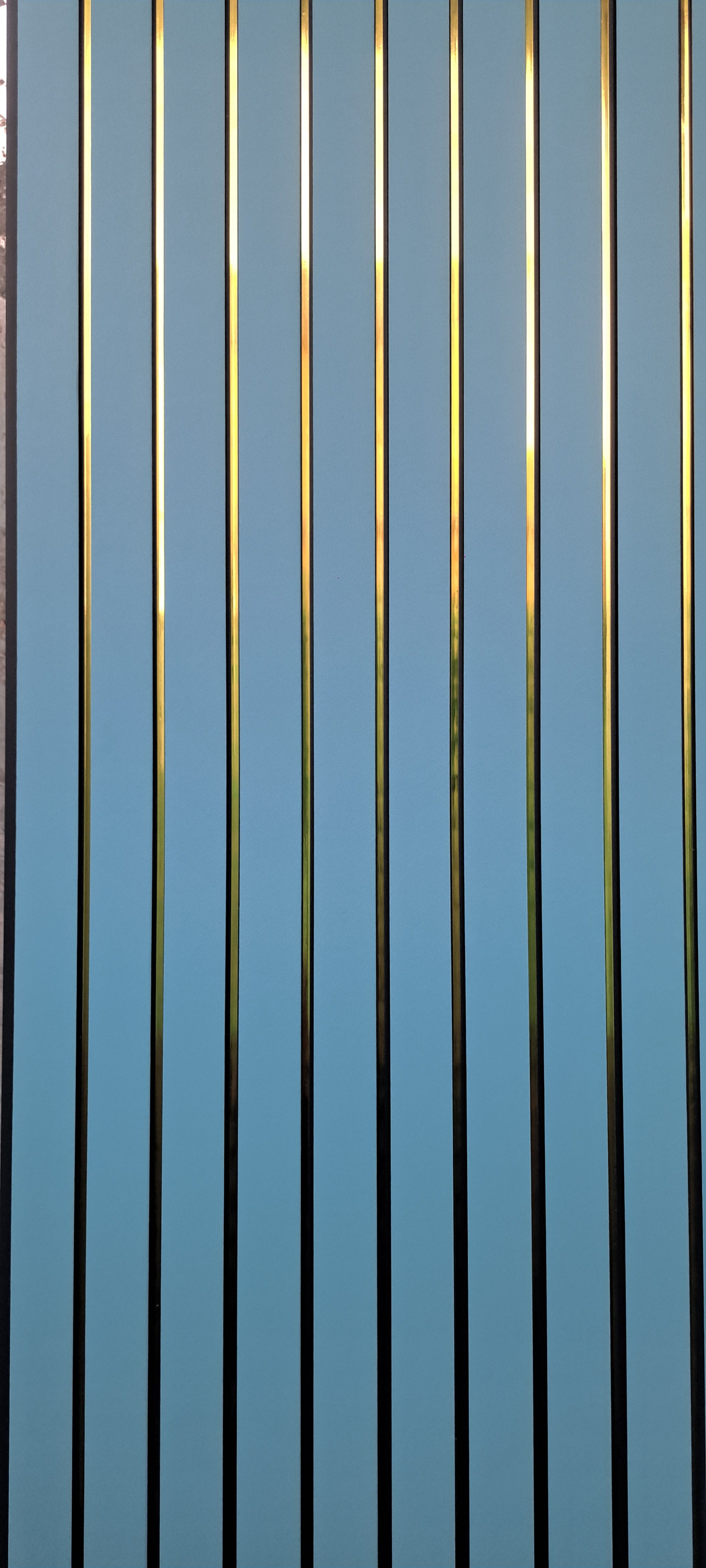 FLUTED PANEL