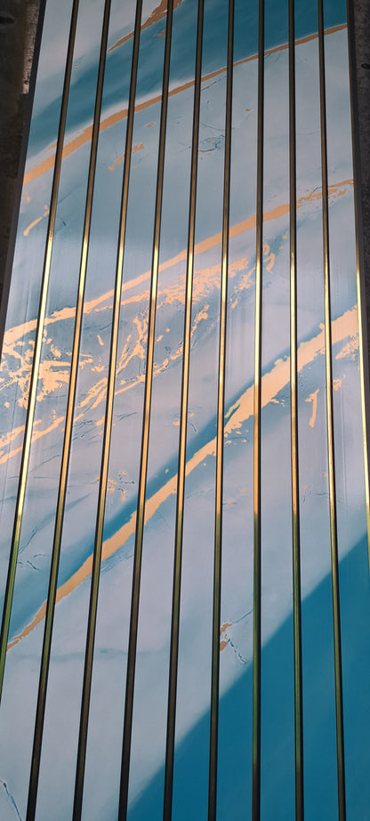 FLUTED PANEL