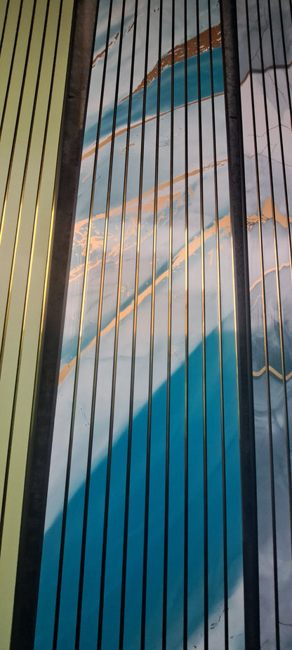 FLUTED PANEL