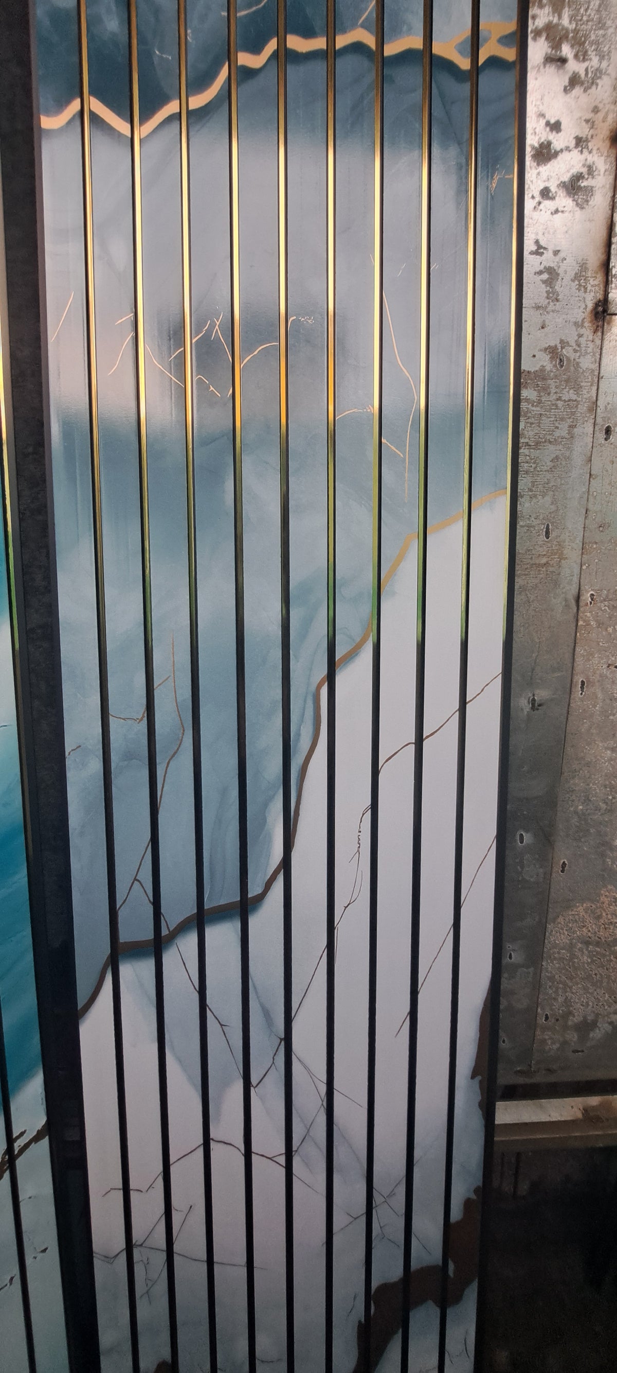 FLUTED PANEL