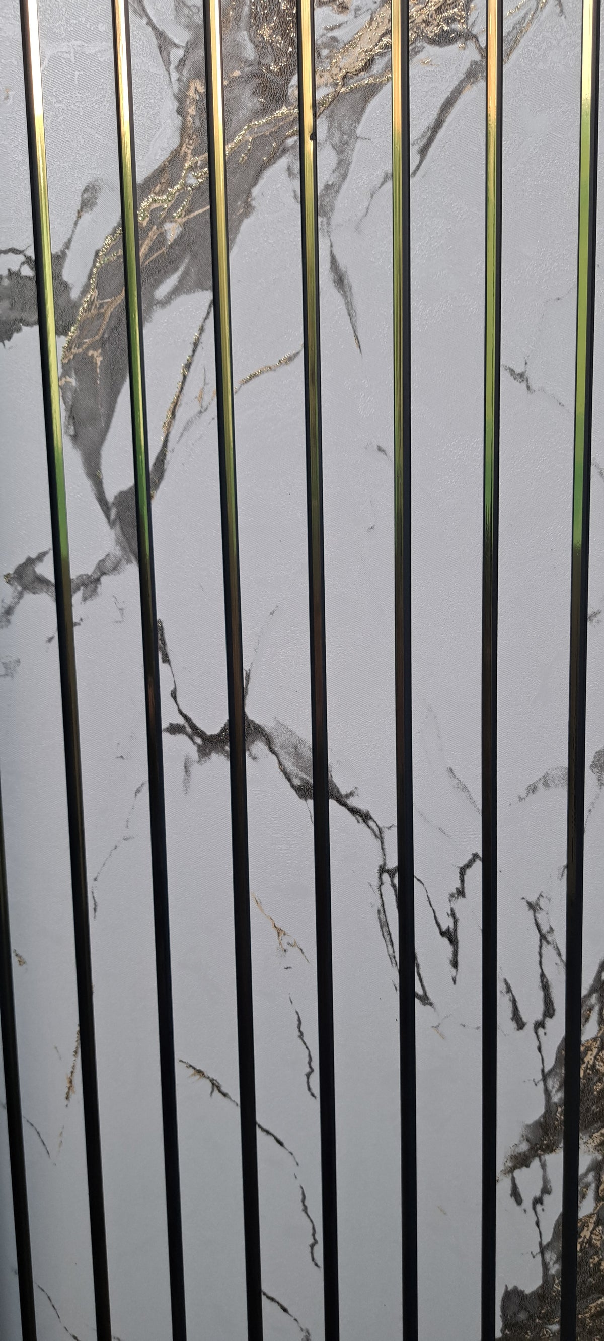 FLUTED PANEL
