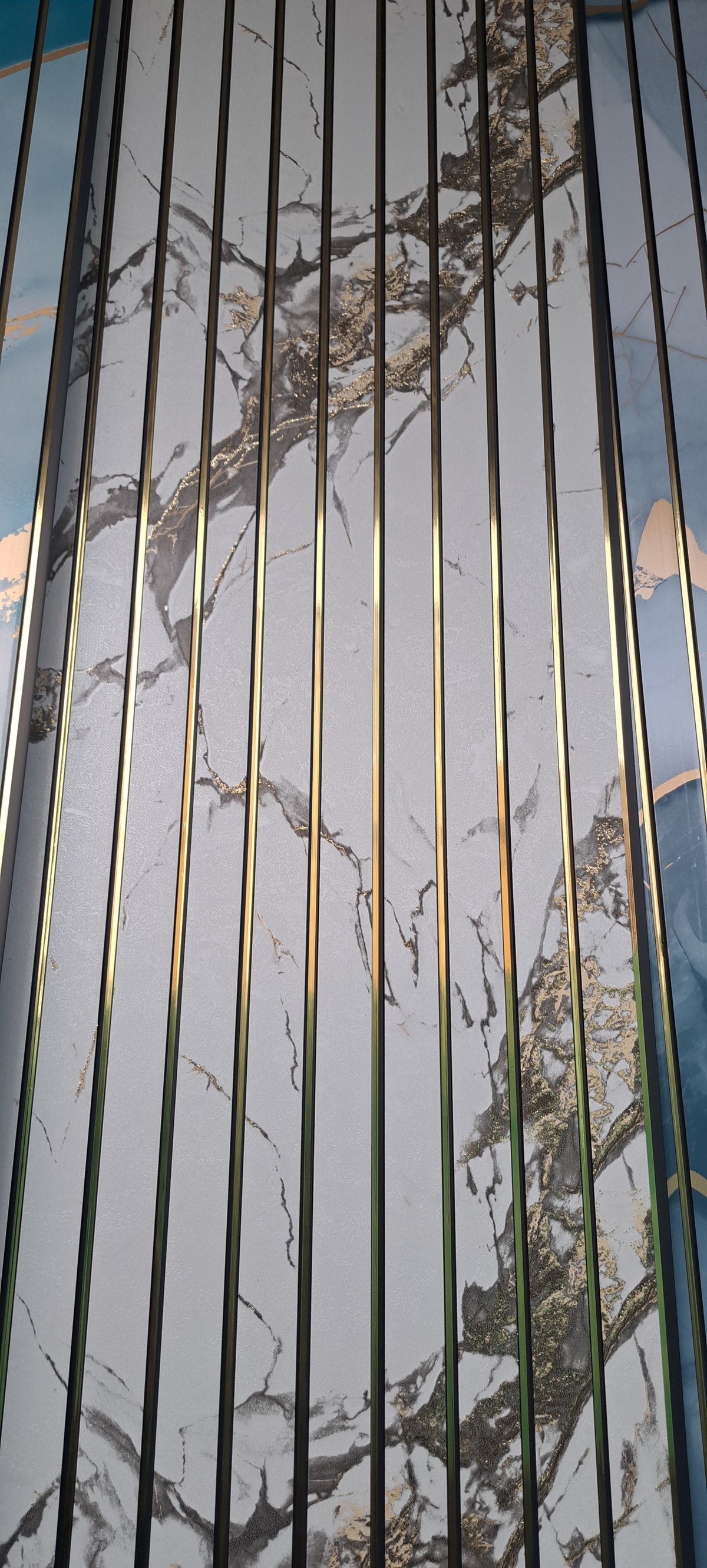 FLUTED PANEL