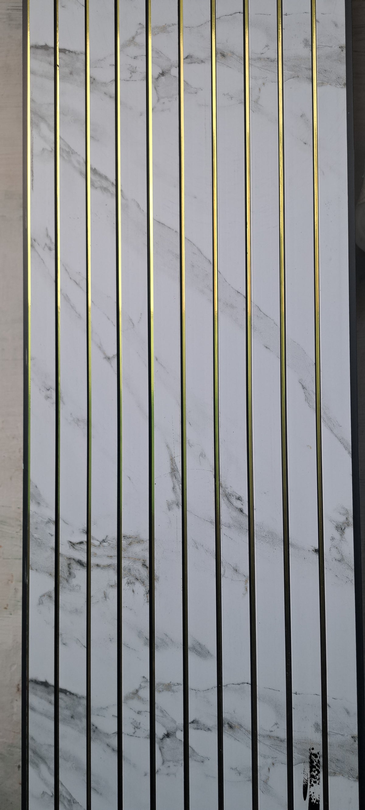 FLUTED PANEL