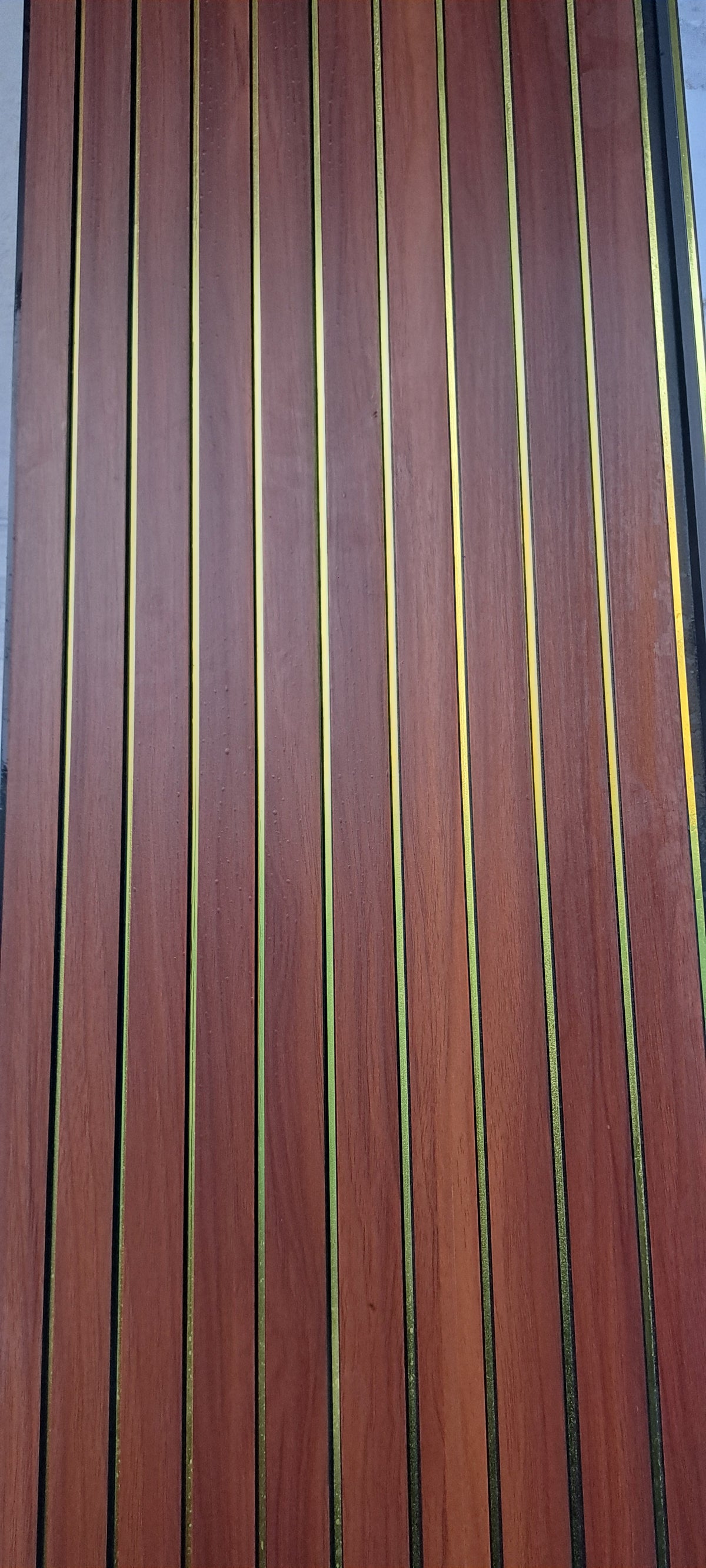FLUTED PANEL