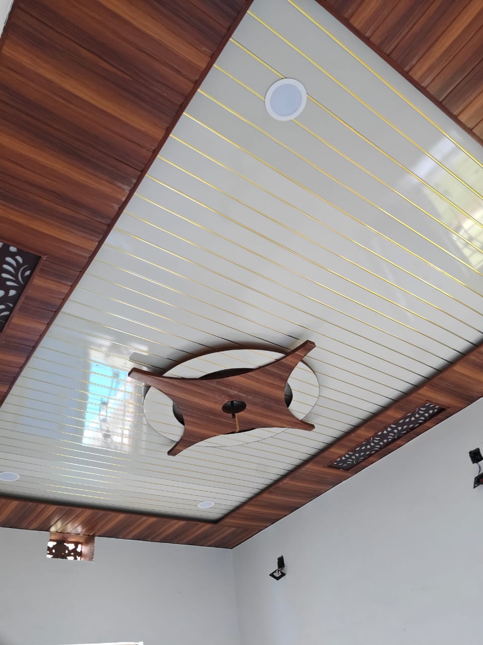 PVC Celling work (₹130-₹150) /sq.ft