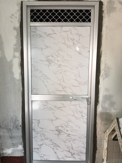 Aluminium gate